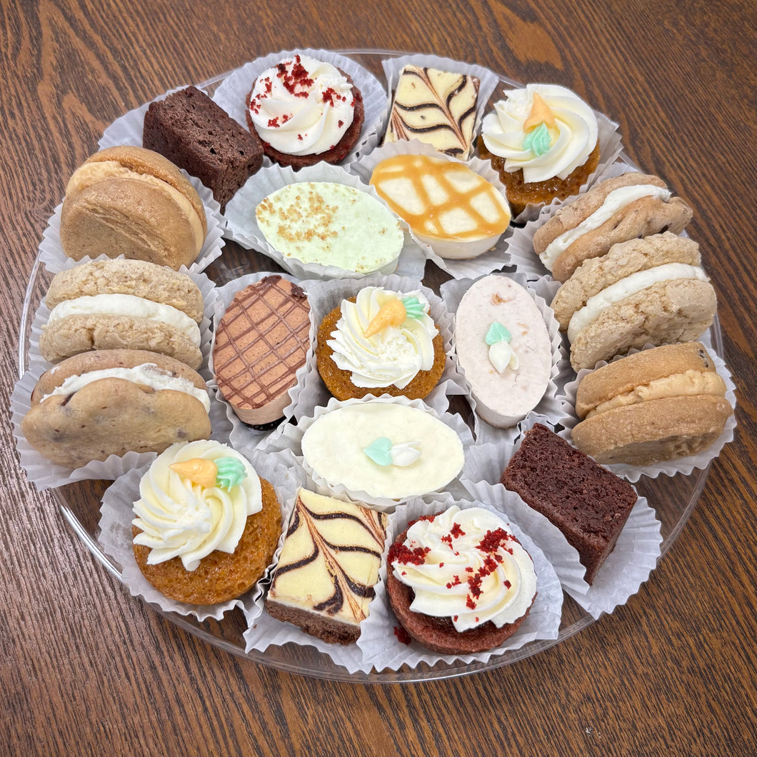 20 Piece Dessert Tray (9
